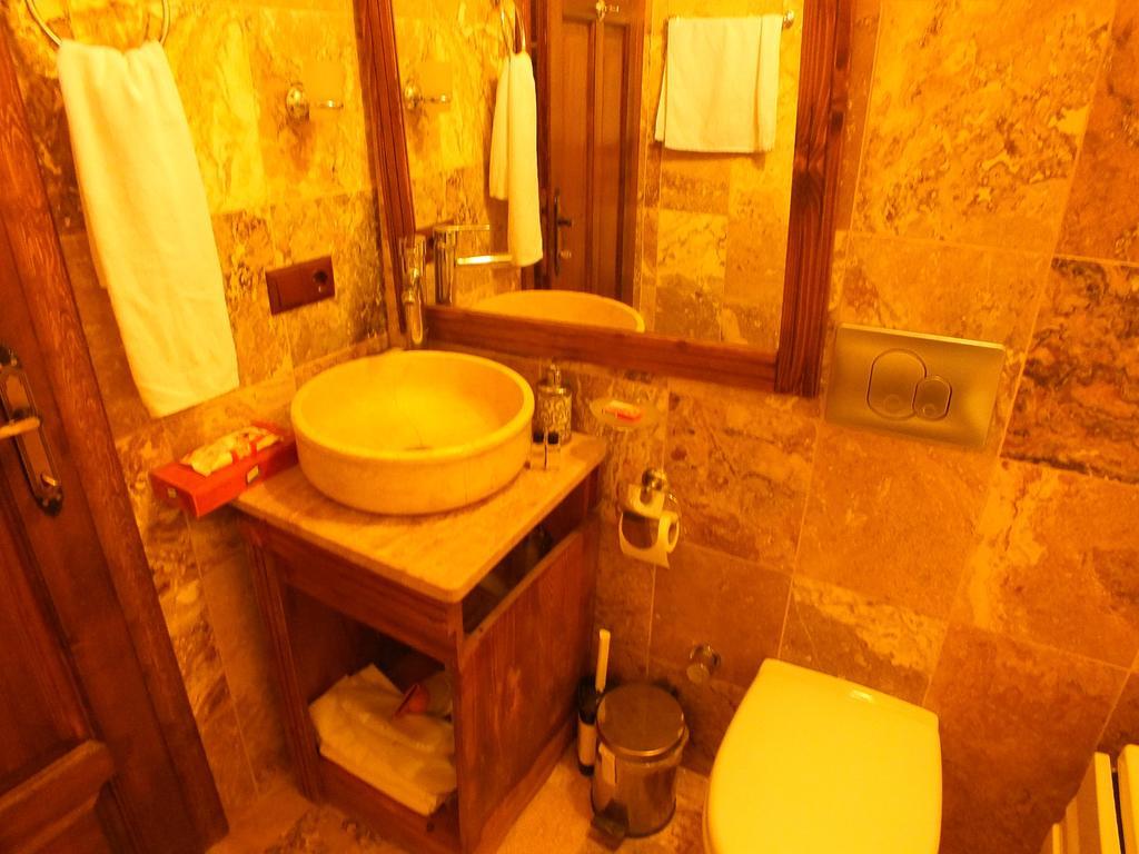Dilek Tepesi Cave Hotel Ayvali Habitación foto